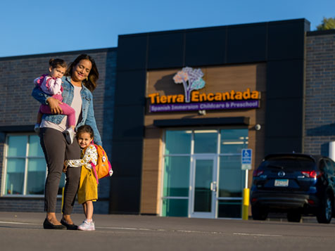 Tierra Encantada Slider 1