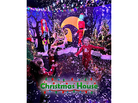 Christmas House Christmas House Slider 3