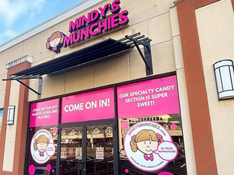 Mindy's Munchies Slider 5