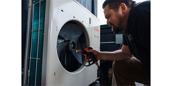 We Clean Heat Pumps Slider-6