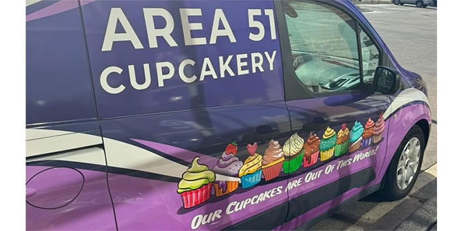 Area 51 Cupcakery Slider-6
