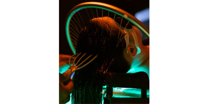 The Modern Halo Head Spa & Dry Bar Slider-6