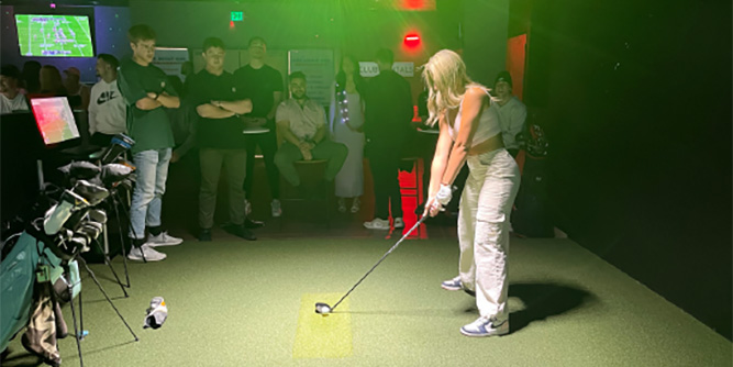 Birdie's Golf Lounge Slider-5