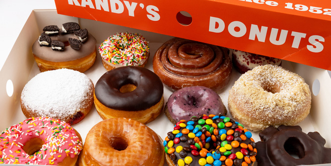 Randy's Donuts Slider-2