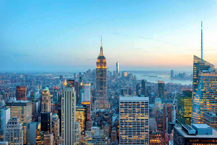 Analyzing Consumer Spending Trends in Key U.S. Cities for Franchise Success